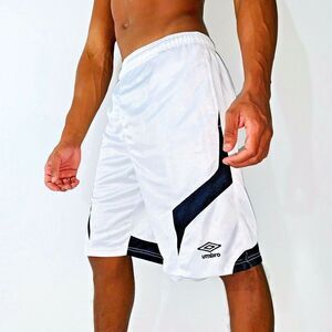 Umbro Vintage Basketball Dazzle Shorts White Black Small